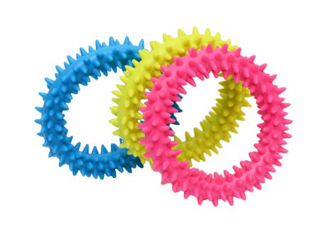 Игрушка резиновая для собаки «Кольцо с шипами» 9 см